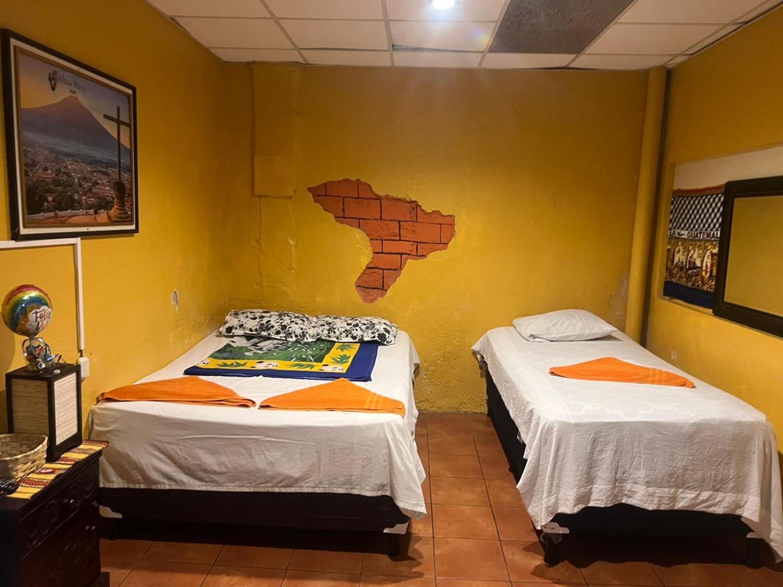 Hotel Alma Maya Antigua Εξωτερικό φωτογραφία