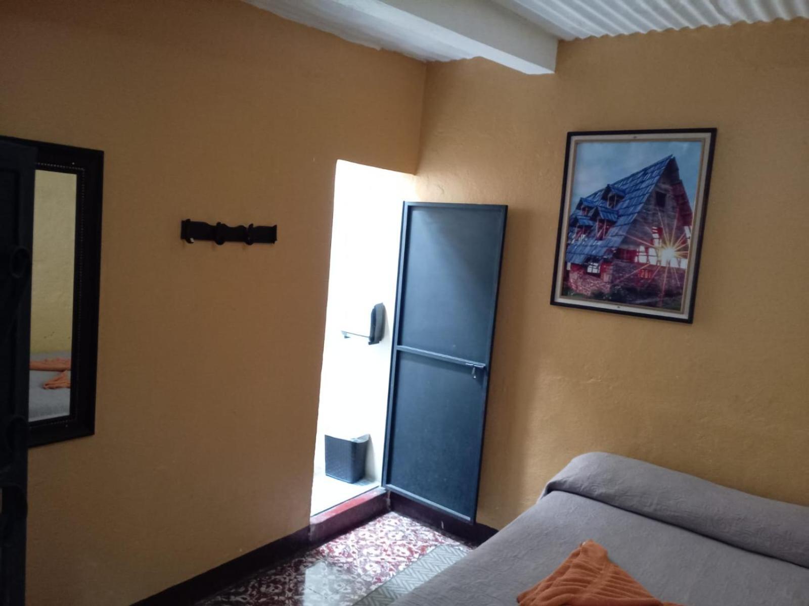 Hotel Alma Maya Antigua Εξωτερικό φωτογραφία