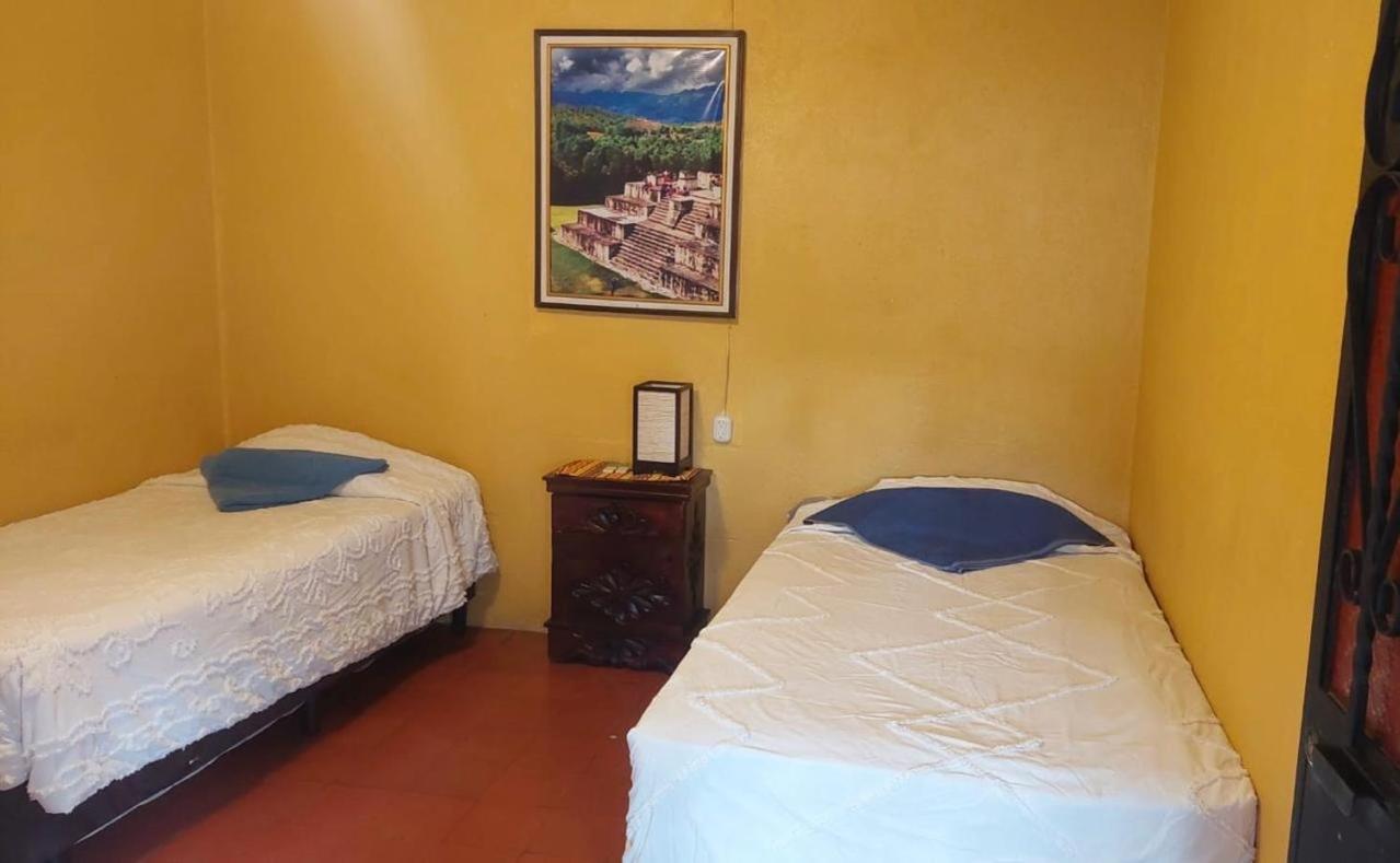 Hotel Alma Maya Antigua Εξωτερικό φωτογραφία